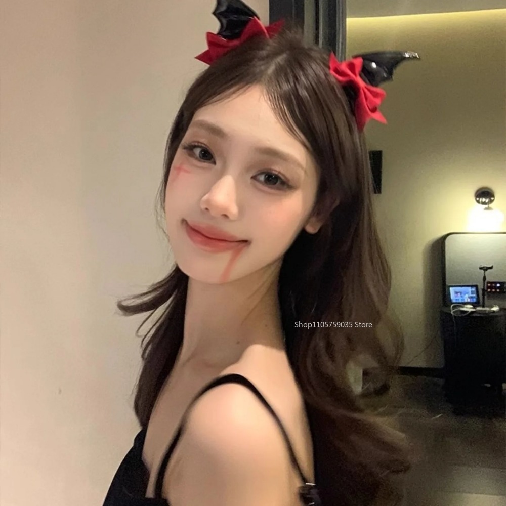 دبابيس شعر على شكل قرون شيطان  - مراجعة Cosplay Bat Prop وسعره