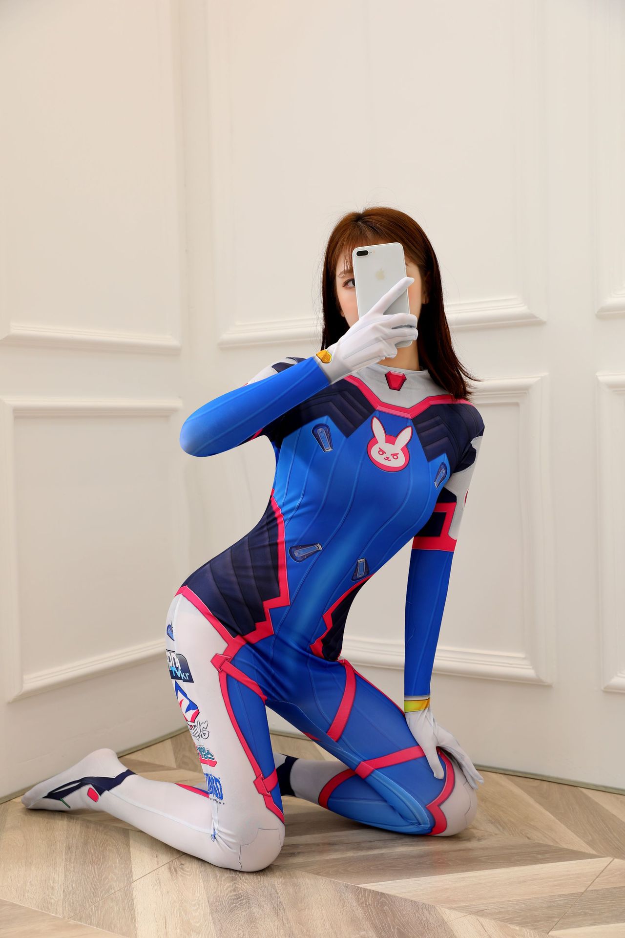 Game Dva بدلة تنكري زي نسائي ب - مراجعة Dva Cosplay Prop وسعره