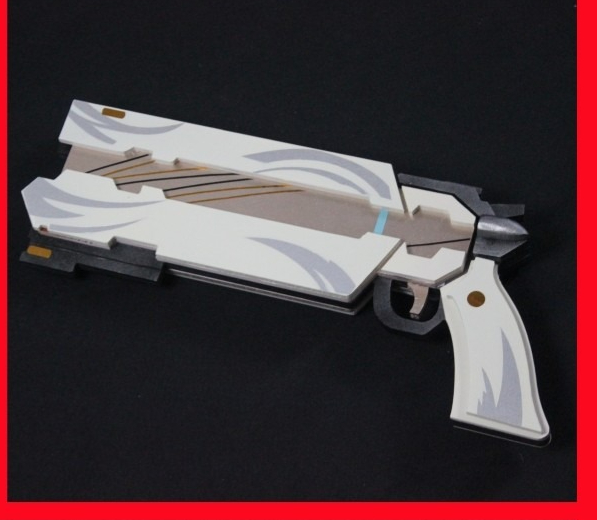 مسدس كرتوني للعب الأدوار التنك - مراجعة Cosplay Prop Pistol وسعره